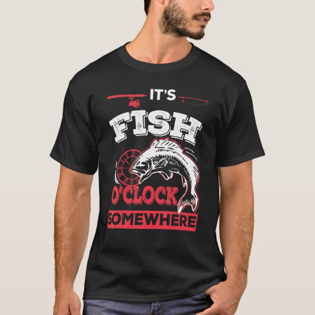 Det är Fiskklockan Någontingstans  Fiske T Shirt (Framsida)