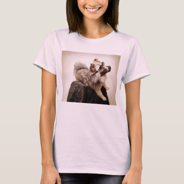 Det är fortfarande morgon. t shirt (Framsida)