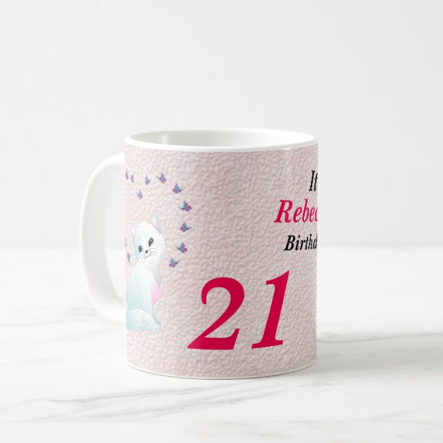Det är hennes födelsedagsversion Kitten och Blommo Kaffemugg (Framsida vänster)