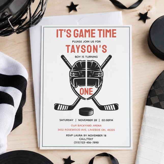 Det är Hockeytid 1-årsfest Inbjudningar (It’s Game Time Hockey 1st Birthday Party Invitation
)