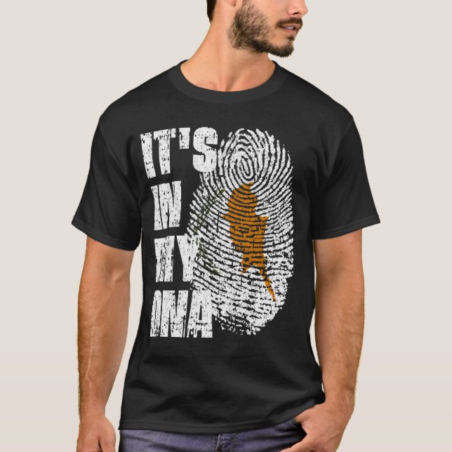 DET ÄR I MIN DNA Cyprus Flagga Boy Girl Gift T Shirt (Framsida)