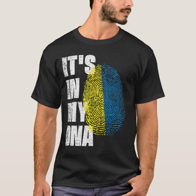 DET ÄR I MIN DNA-Flagga i Ukraina T Shirt (Framsida)