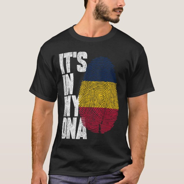 Det är i min DNA-Flagga. T Shirt (Framsida)