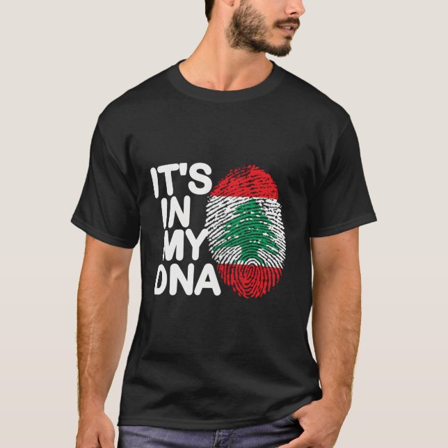 Det är i min DNA Libanons Flagga Libanesiska rötte T Shirt (Framsida)