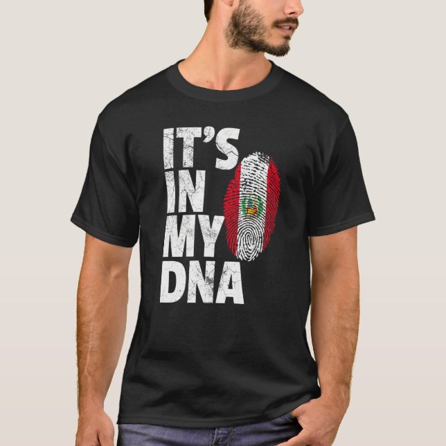 Det är i min Dna Peruvian Peru Flagga Souvenir T Shirt (Framsida)