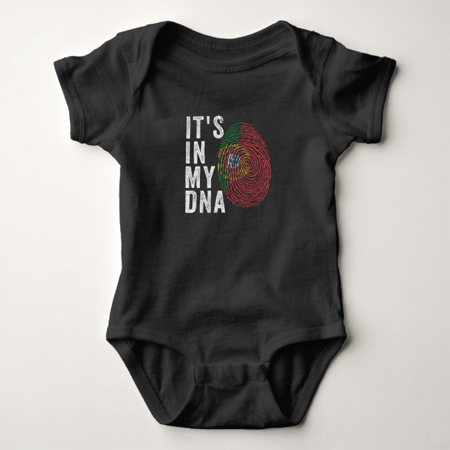Det är i min DNA - Portugal-Flagga T Shirt (Framsida)