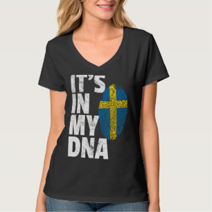 Det är i min DNA-Sverige, svenska Flagga Women T Shirt