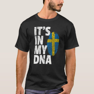 Det är i min DNA-Sverige, svenska Flagga Women T Shirt