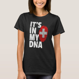 Det är i Min Dna Swiss Flagga Women T Shirt