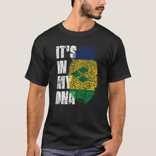 Det är i mina Dna St Vincent och Grenadines-Flagga T Shirt (Framsida)