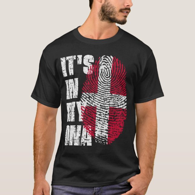 DET ÄR I MITT DNA Danmark Flagga Boy Girl Gift T Shirt (Framsida)