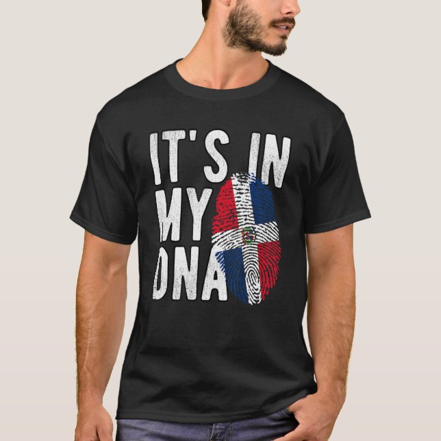 Det är i mitt DNA Dominikanska republiken flagga F T Shirt (Framsida)