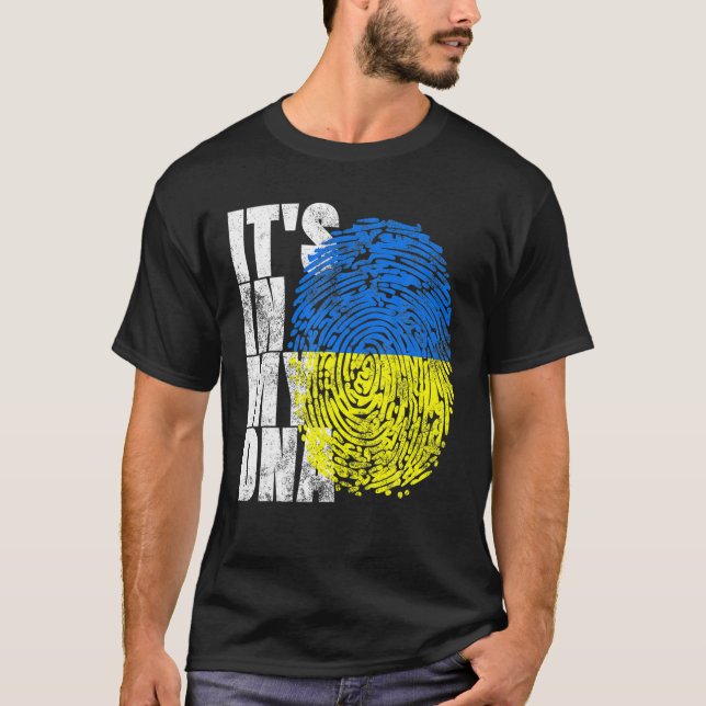 Det är i mitt DNA ukrainska presenter Vyshyvanka K T Shirt (Framsida)
