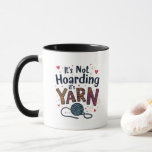 Det är ingen häckning om det är Yarn Crocheter Gif Mugg<br><div class="desc">Trådstrumma,  sytråd,  humor,  garngarn,  älskare,  sömnentusiast,  garnhylsor,  nitterande älskare,  Crafty humor,  hakgarn,  sytråd,  garnhylsor,  rådkrabbor</div>