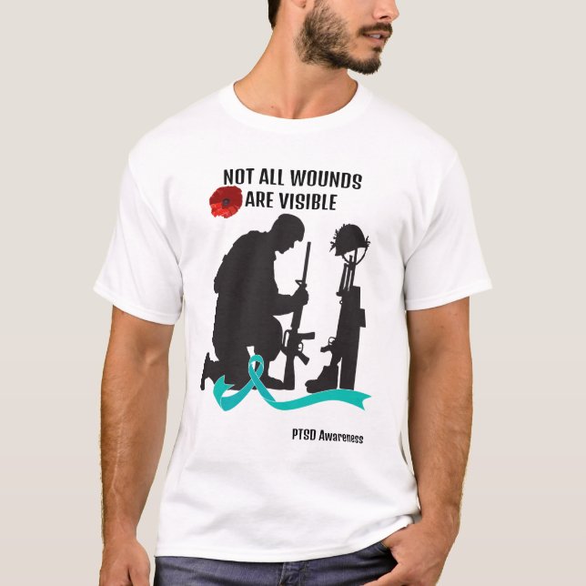 DET ÄR INTE ALLA KVINNOR SOM ÄR SYNLIGA. PTSD-MEDV T SHIRT (Framsida)