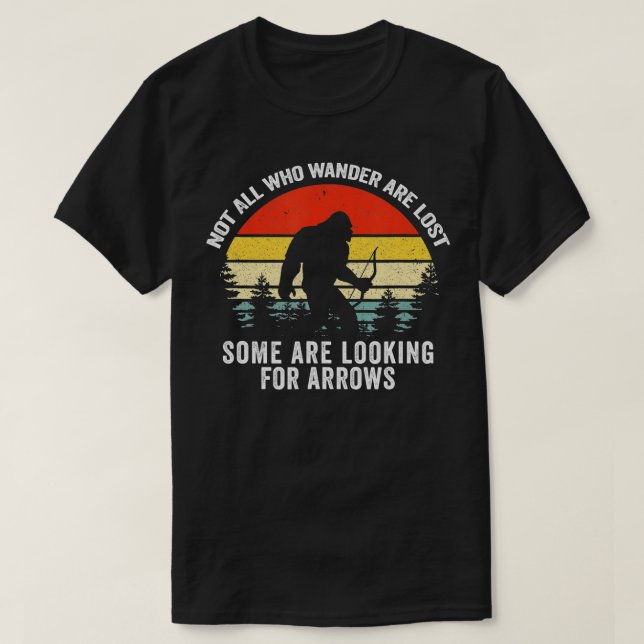 Det är inte alla som väller som Borttappad Bigfoot T Shirt (Design framsida)