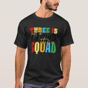 Det är inte en folkmassa, det är en torg 3 bästa v t shirt