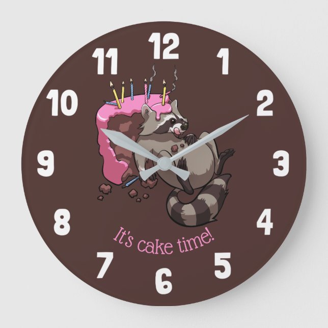 Det är Kaktid! Greedy Raccoon Birthday Cake Stor Klocka (Framsida)