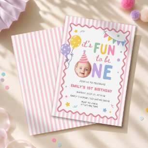 Det är kul att vara en tjej Rosa färgglad 1-års fö Inbjudningar