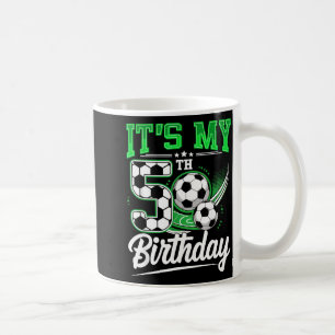 Det är min 5-års födelsedag Pojke Fotboll 5 år gam Kaffemugg