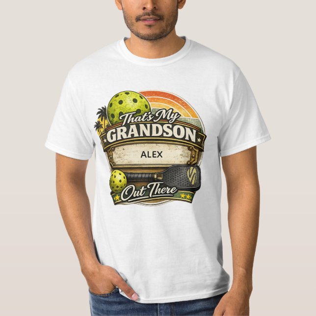 Det är min sonson där ute  Pickleball-present T Shirt (Framsida)
