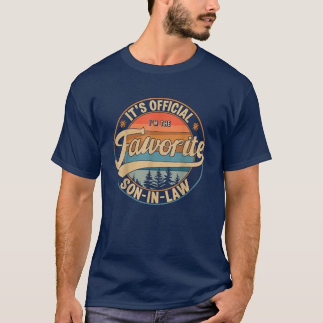 Det är Officiell att jag är favoritsonen i juridik T Shirt (Framsida)
