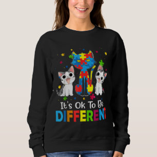 Det är okej att ha en annan medvetenhet om kattaut t shirt