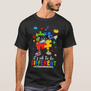 Det är okej att vara annorlunda Dabbing Puzzle Aut T Shirt