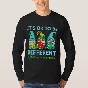 Det är okej att vara en annan medvetenhet om autis t shirt