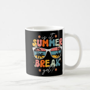 Det är sommaruppehåll och lärare förra dagen. kaffemugg
