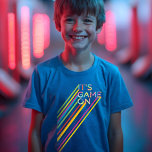 Det är spel på färglöst nylaserMärkre - enhetlig f T Shirt<br><div class="desc">Roligt-,  ljus- och coola-lasermärkre - tema för födelsedagsfest-teamuniformer. Utformningen har en typografisk färg-design "Det är spel på" med strålar av många färgad ljus som skjuter av från texten. Den svarta bakgrunden ställer stämningen med de ljusa laserstrålarna skapande ett fet utseende. Den omvända sidan har namn och nummer som nick.</div>