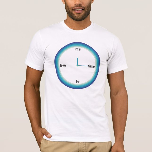 det är tid att bo vid DesignersBeat Tee (Framsida)