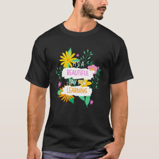 Det är vackert att lära sig Retro Teacher Stud T Shirt
