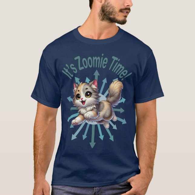 Det är Zoomie-tid Söt trefärgad katt T Shirt (Framsida)