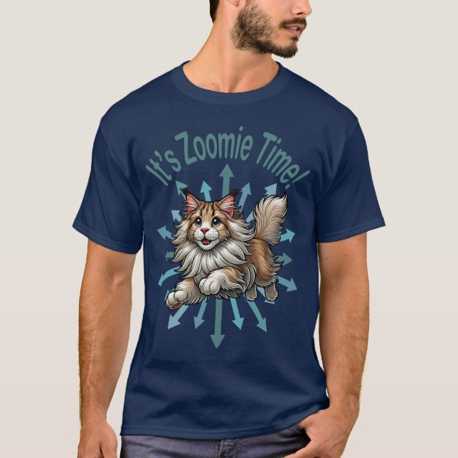Det är Zoomie Time Maine Coon Cat T Shirt (Framsida)