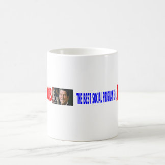 DET BÄST SOCIALA PROGRAMET ÄR ETT JOBB KAFFEMUGG