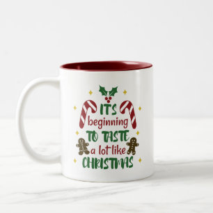 Det börjar att smaka mycket som jul Två-Tonad mugg
