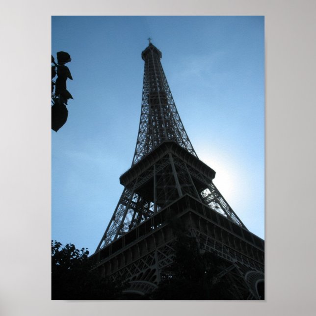 det Eiffel torn, Paris, soluppgång Poster (Framsidan)