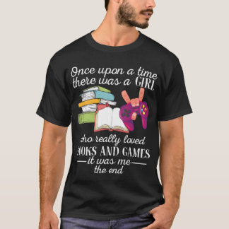 Det fanns en tjej som verkligen älskade böcker och t shirt