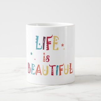 Det färgstarka textlivet är vackert och stjärnorna jumbo mugg