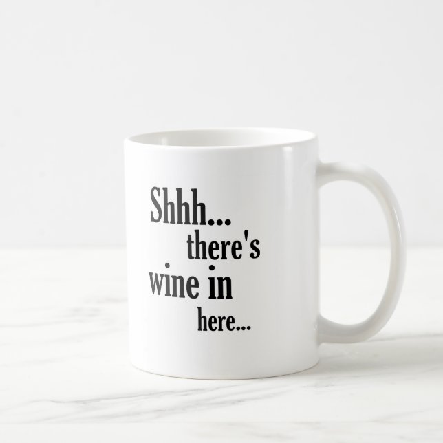 Det finns det roliga citationstecknet för vin in kaffemugg (Höger)