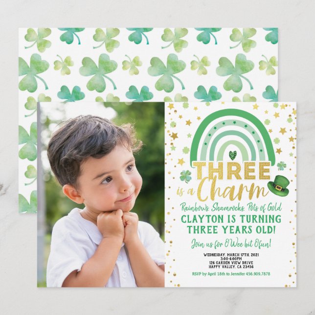 Det finns en charm 3:e födelsedag för Sankt Patric Inbjudningar (Fram/baksida)