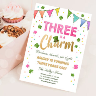 Det finns en Charm St. Patrick's Day Girl Birthday Inbjudningar