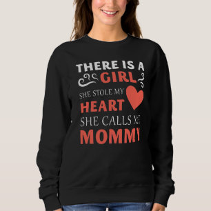 Det finns en flicka hon slår mitt hjärta. Hon kall T Shirt