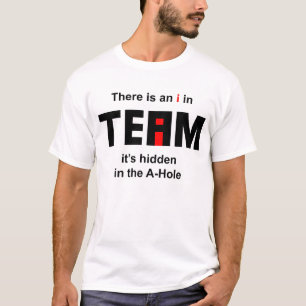 Det finns ett I i lag T-shirt
