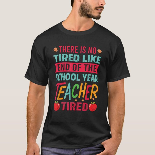 Det finns ingen tröst som slutet på skolåret t shirt (Framsida)