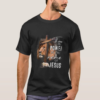 Det finns kraft i namnet Jesus Faith Lion Kristus T Shirt