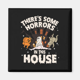 Det finns några fasor här i huset Ghost Halloween Magnet