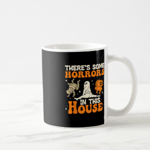 Det finns några fasor i det här huset Halloween Hu Kaffemugg