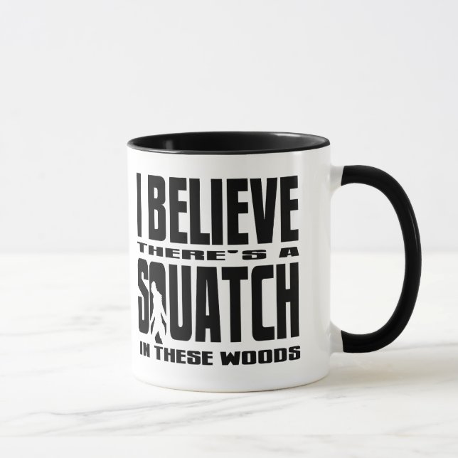 Det finns SQUATCH i dessa skogen! Mugg (Höger)